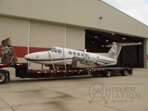 Beechcraft King Air 200 aircraft transport and shipping